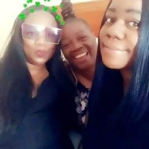 Meet your Posher, Anita